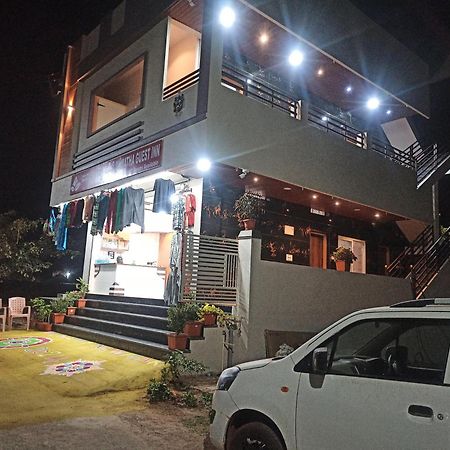 Mamatha Guest Inn Hampi Exterior photo
