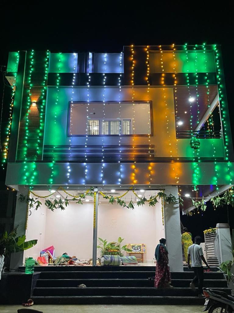 Mamatha Guest Inn Hampi Exterior photo
